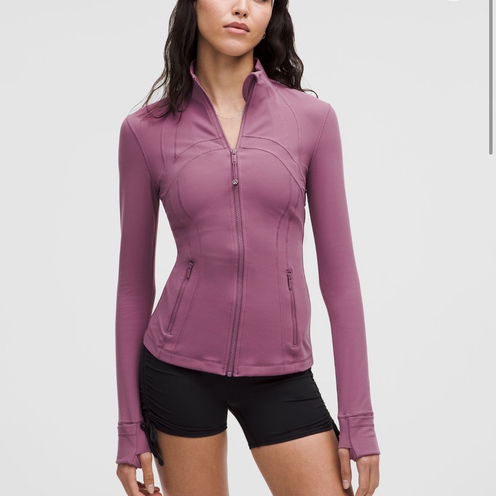 Lululemon Define Jacket color MYSTIC🩷.